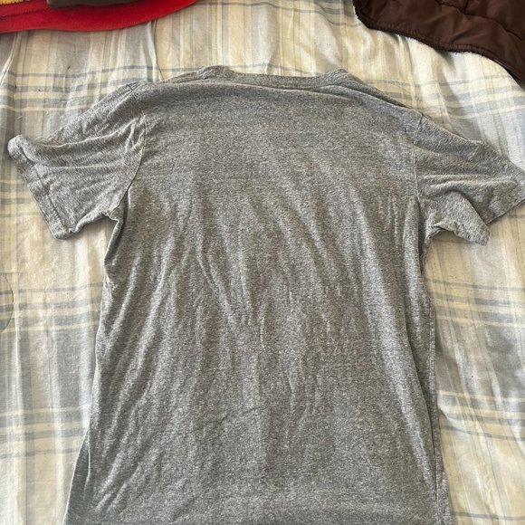 Disney Mickey Mouse Short Sleeve Shirt Size XL Men's Women's - Picture 2 of 3